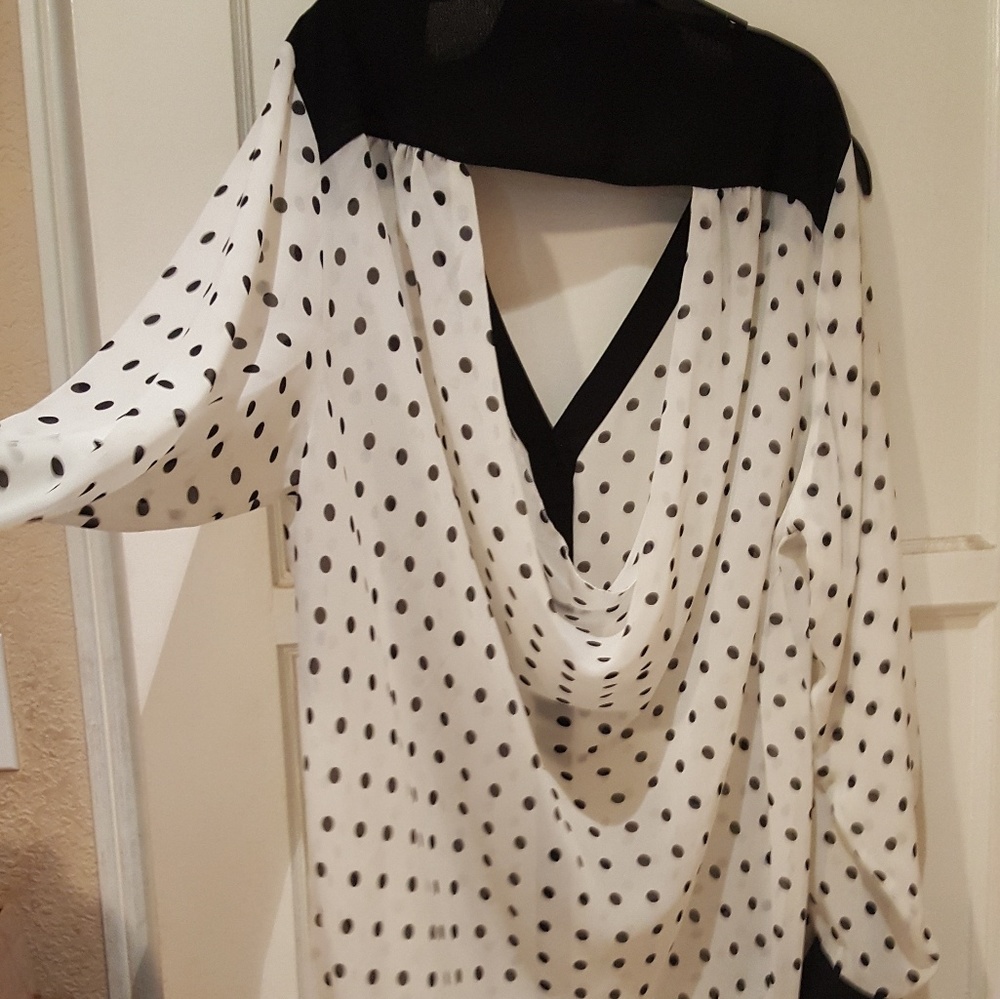 Torrid blouse - Picture 3 of 3